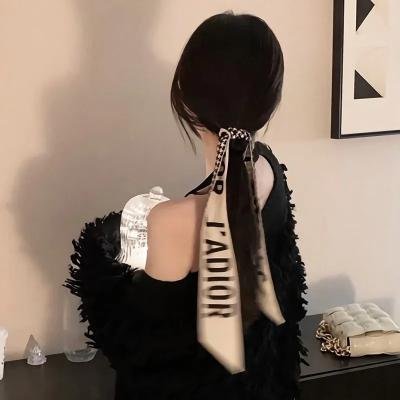 刺杀小说家